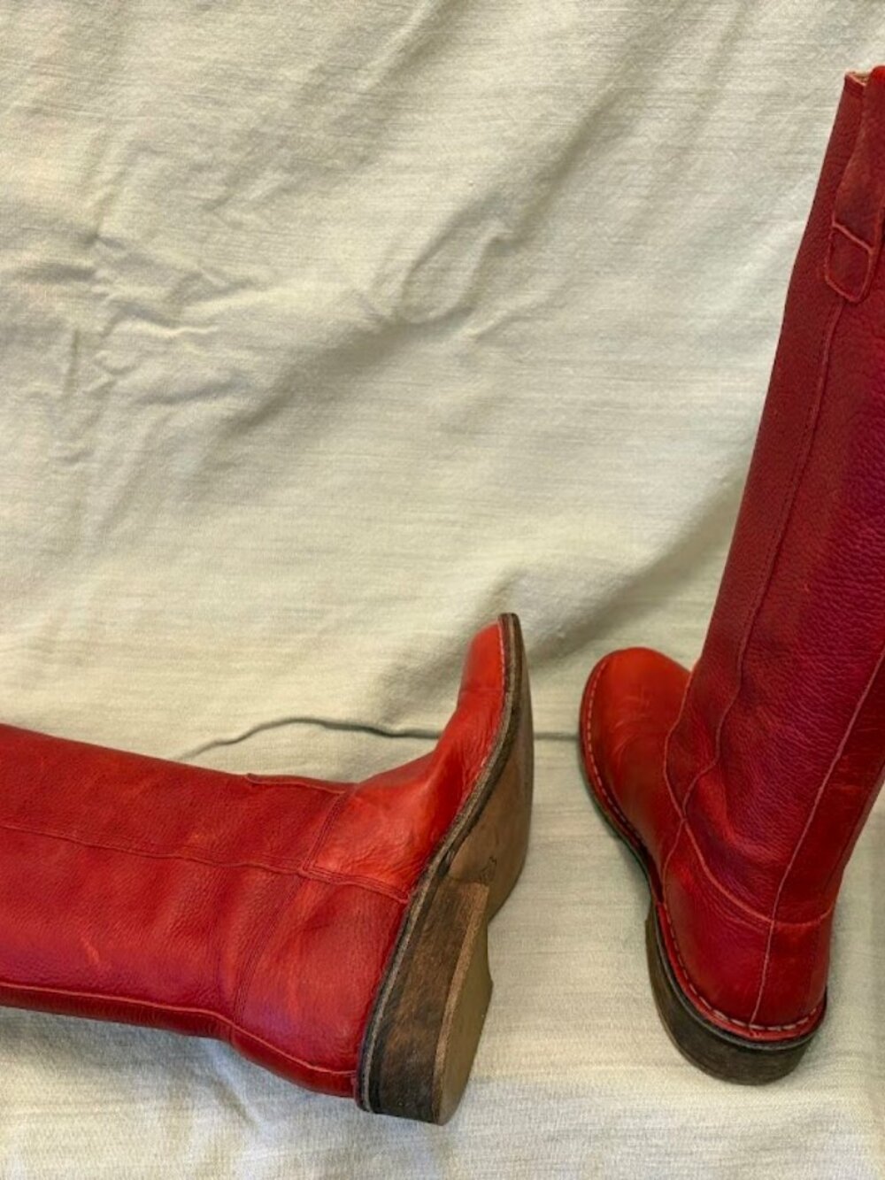Kickers red leather knee boots. European size 41. - Picture 2 of 9